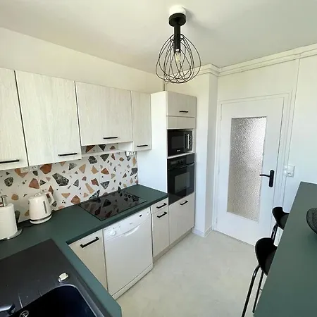 Le Clemenceau Apartman *
